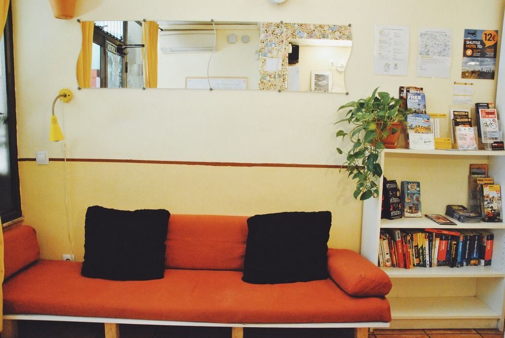 Harmony Hostel Barcelona Eksteriør billede