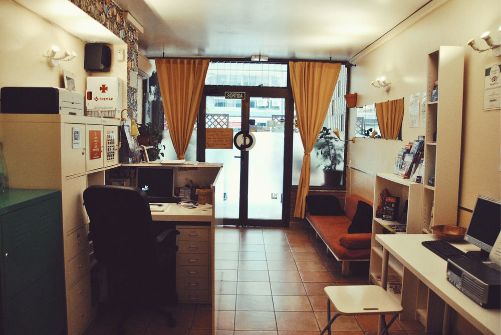 Harmony Hostel Barcelona Eksteriør billede