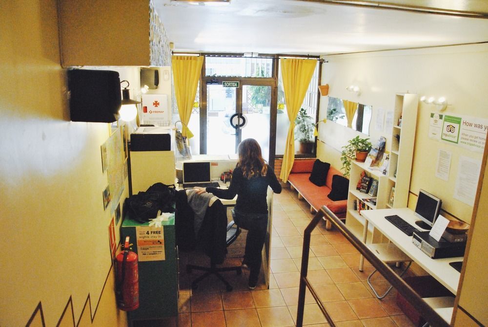 Harmony Hostel Barcelona Eksteriør billede