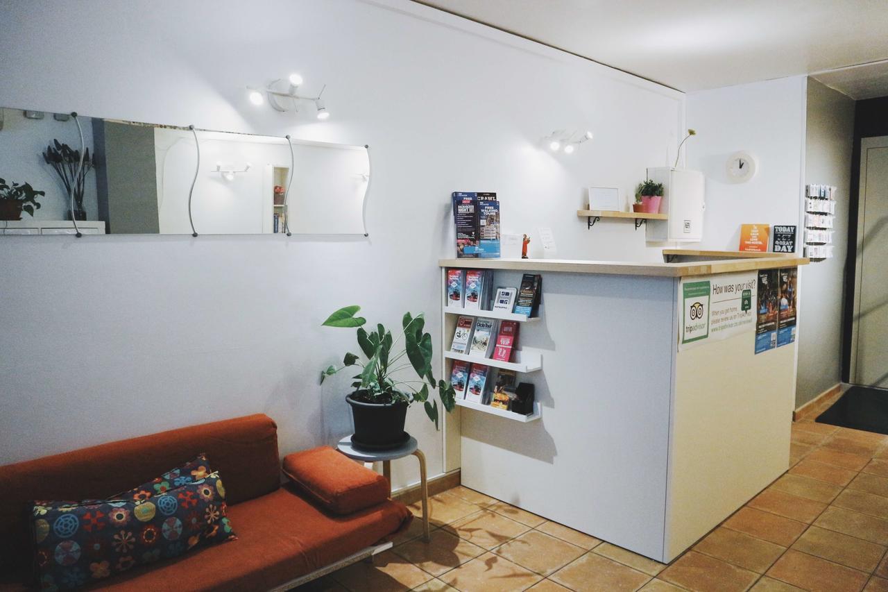 Harmony Hostel Barcelona Eksteriør billede